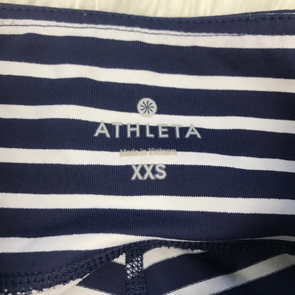 Athleta • Blue Striped Chaturanga Cropped Leggings - Picture 4 of 8